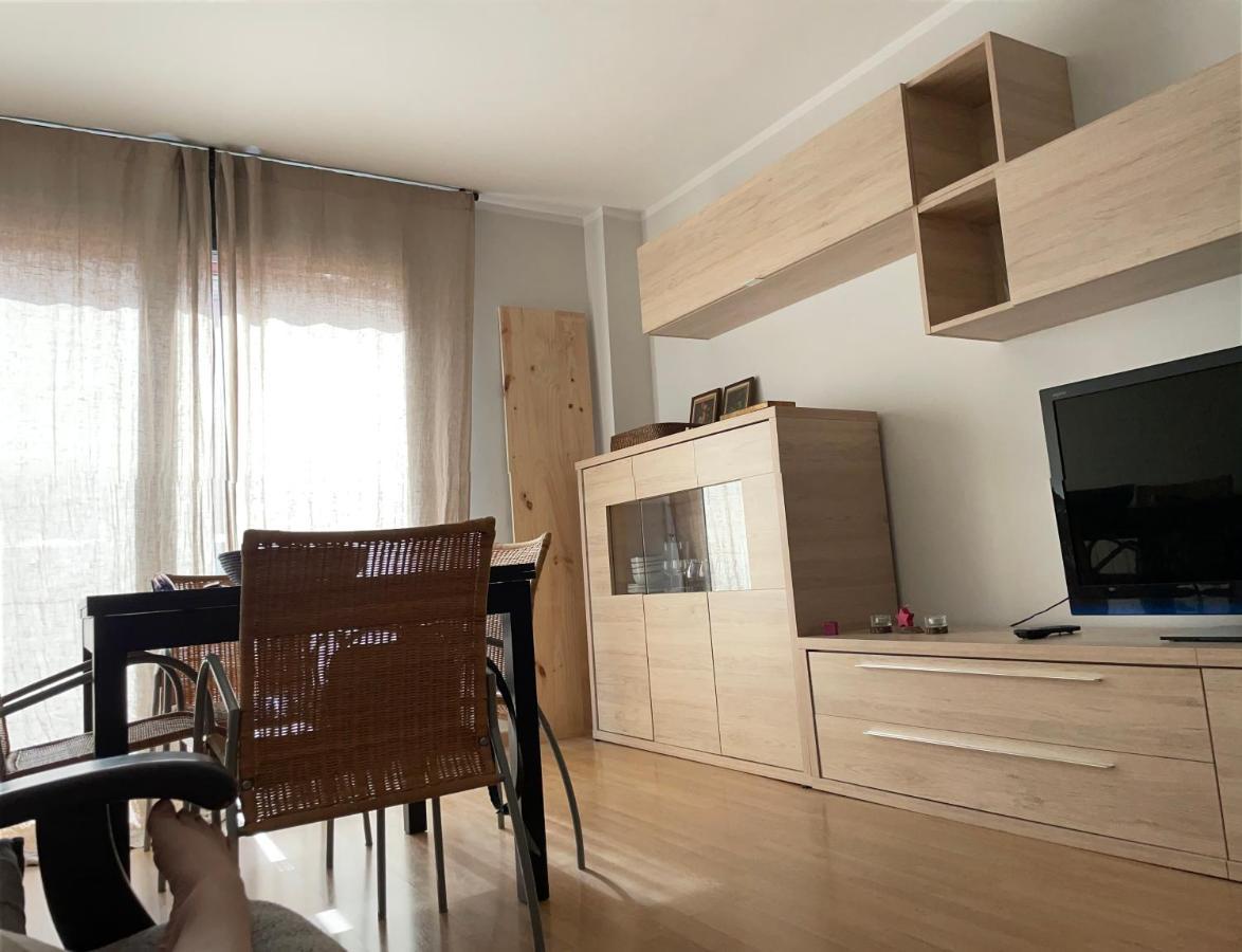 Duplex 6 Plazas Para Desconectar De La Rutina Oliana Dış mekan fotoğraf
